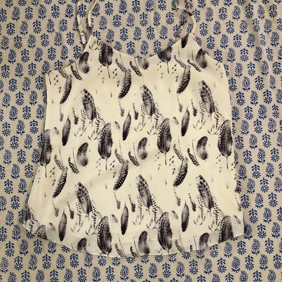 RW&Co. feather print camisole - Picture 1 of 3